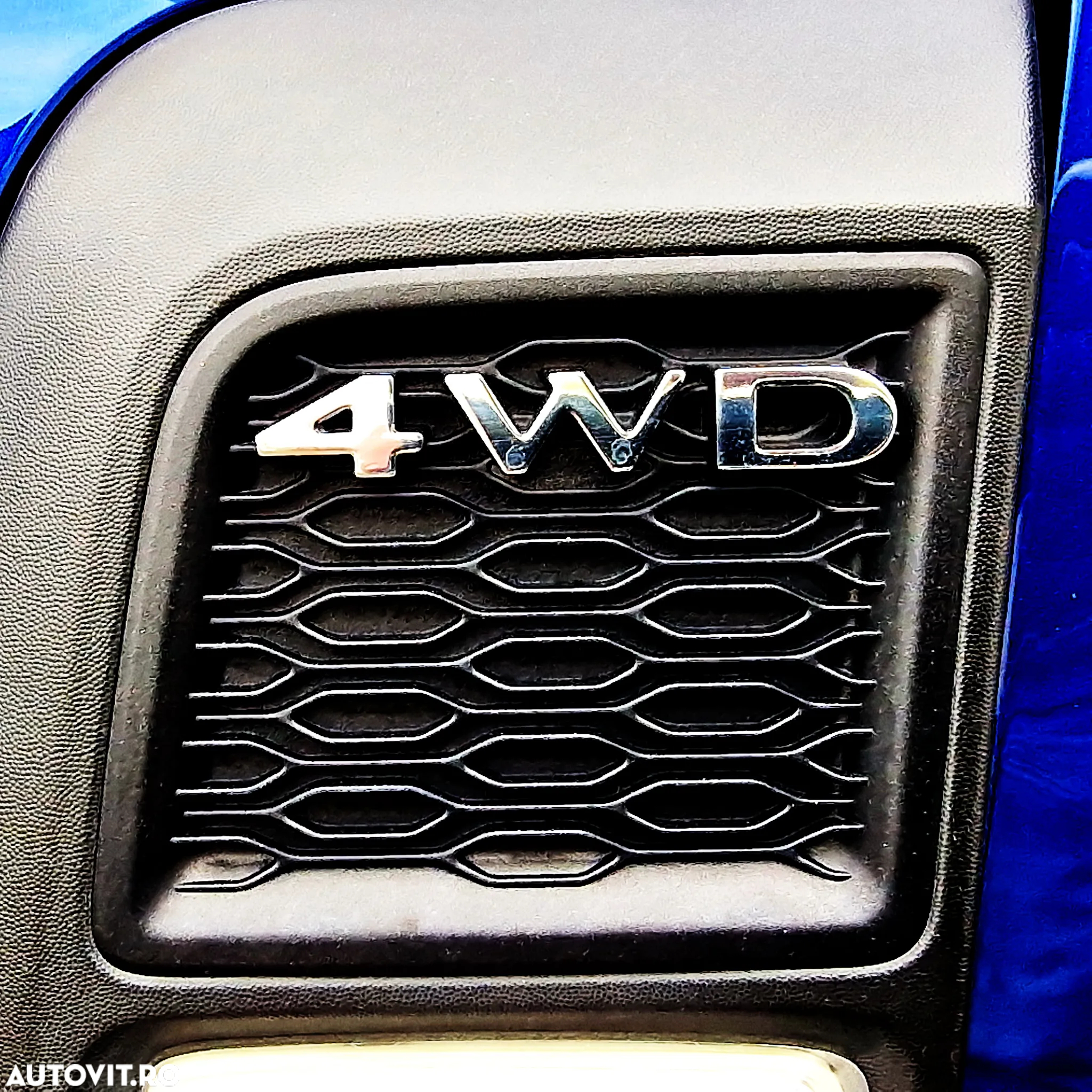 Dacia Duster 1.5 Blue dCi 4WD SL BlueLine - 10