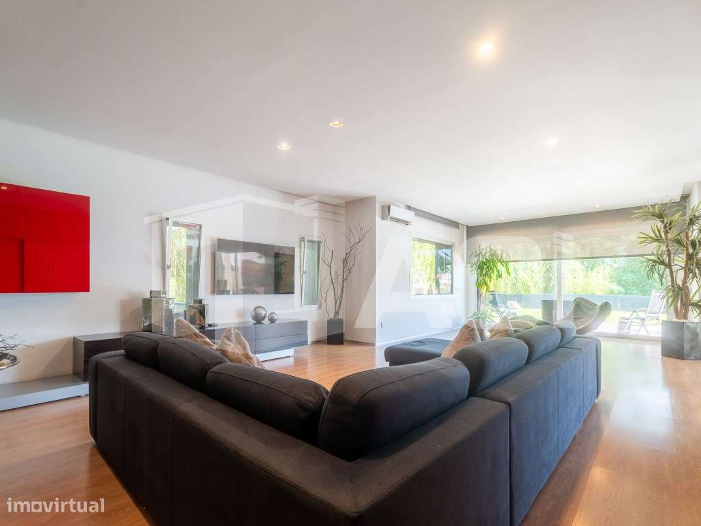 Magnífica Moradia T3+2 nos arredores da Cidade de Leiria-12