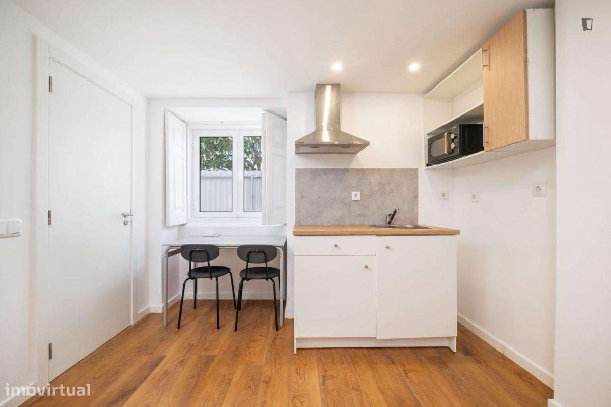 Estúdio - localizado em São Jerónimo Coimbra - Grande imagem: 3/5