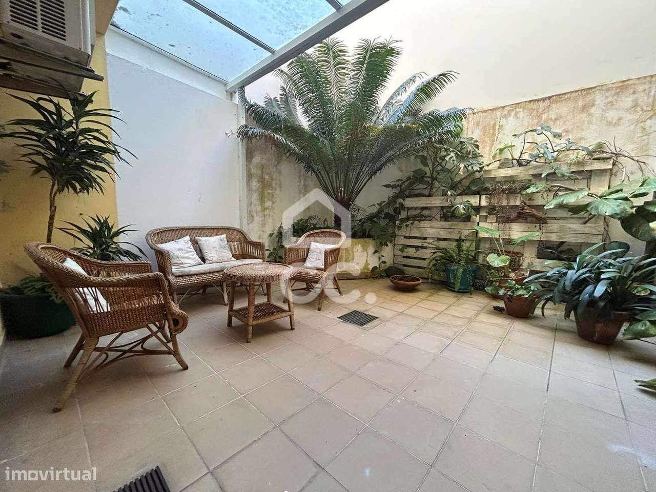 Apartamento com 2 Quartos - São Sebastião - Ponta Delgada - Grande imagem: 2/22