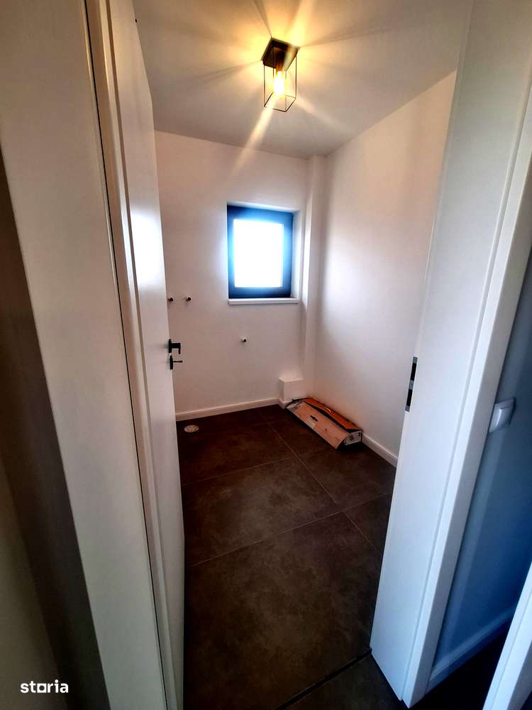 De vanzare casa single 5 camere 2 bai in Cisnadie-10