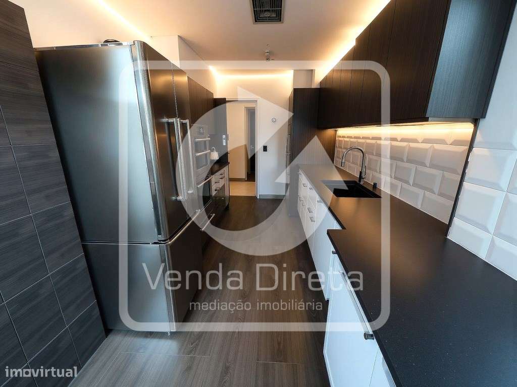 Apartamento T2 com 90 m², Varanda e Arrecadação Vista Desafogada em... - Grande imagem: 5/20