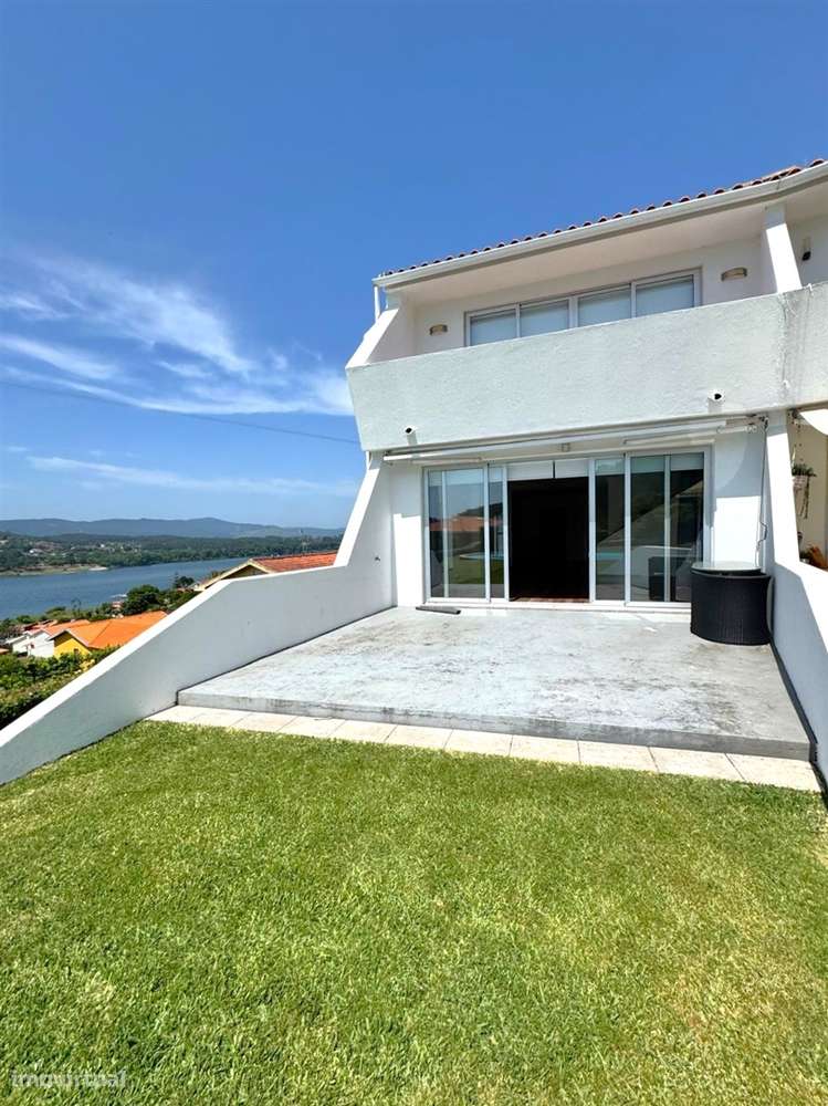 Moradia T3 com vista rio | Gondarém – Vila Nova de Cerveira-28