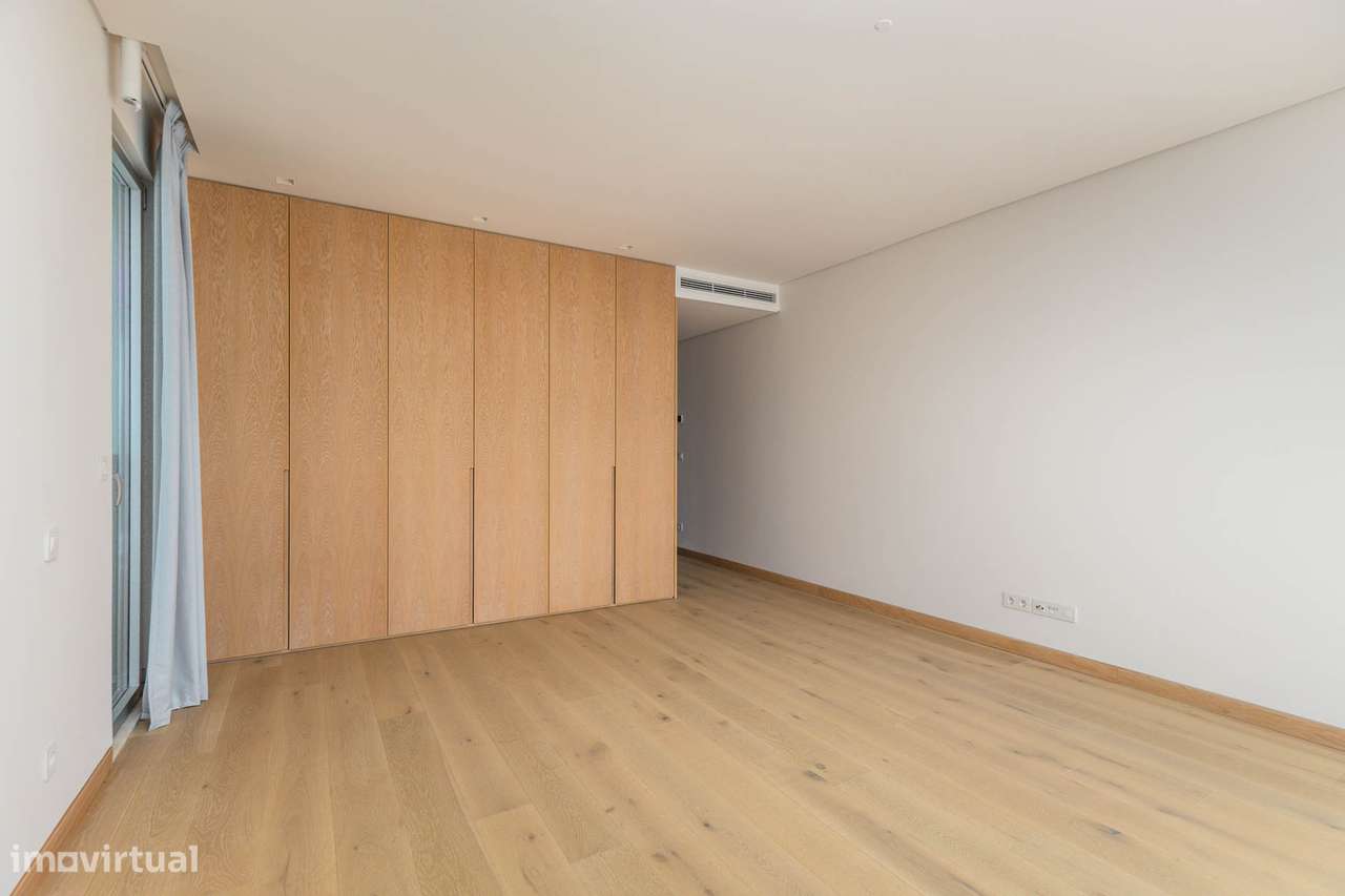 Moradia independente à venda na Rua Coronel Garcez de Lencastre, 404-23