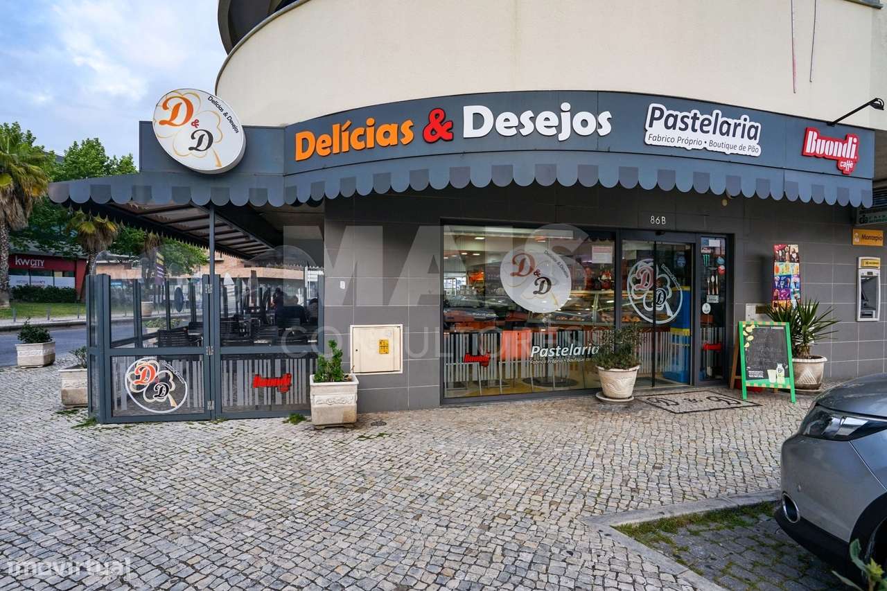 Pastelaria em Moscavide com  esplanada e fabrico próprio - Grande imagem: 2/15