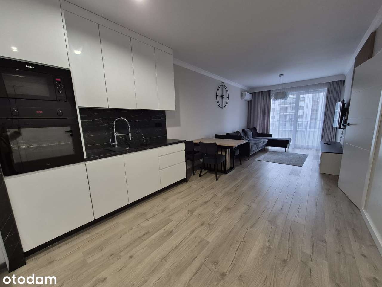 Komfortowy apartament ul Poleska-6