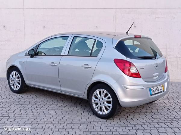 Opel Corsa 1.2 Enjoy - 2