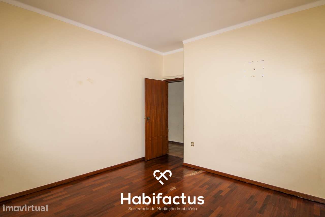 Andar Moradia T3 para Venda em Abraveses - Viseu-11