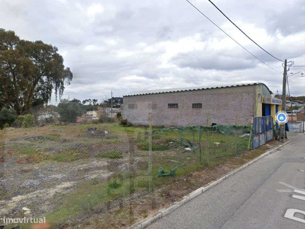 Terreno urbano com armazém em Fernão Ferro - Grande imagem: 5/6