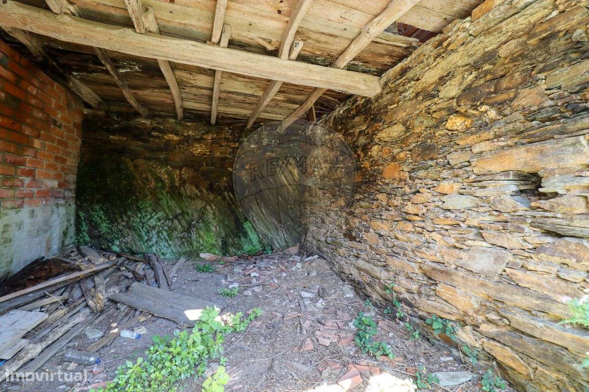 Moradia T1 para venda - Grande imagem: 5/5