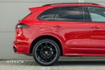 Porsche Cayenne - 6