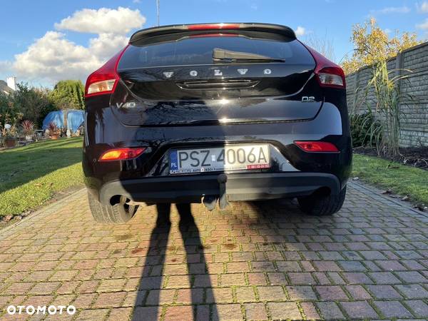 Volvo V40 D2 Drive-E Momentum - 4