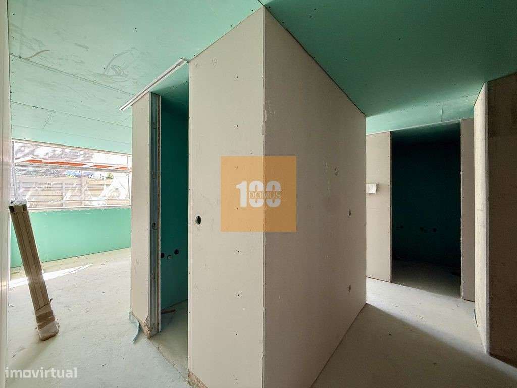 Apartamento T3 novo nas Antas-24