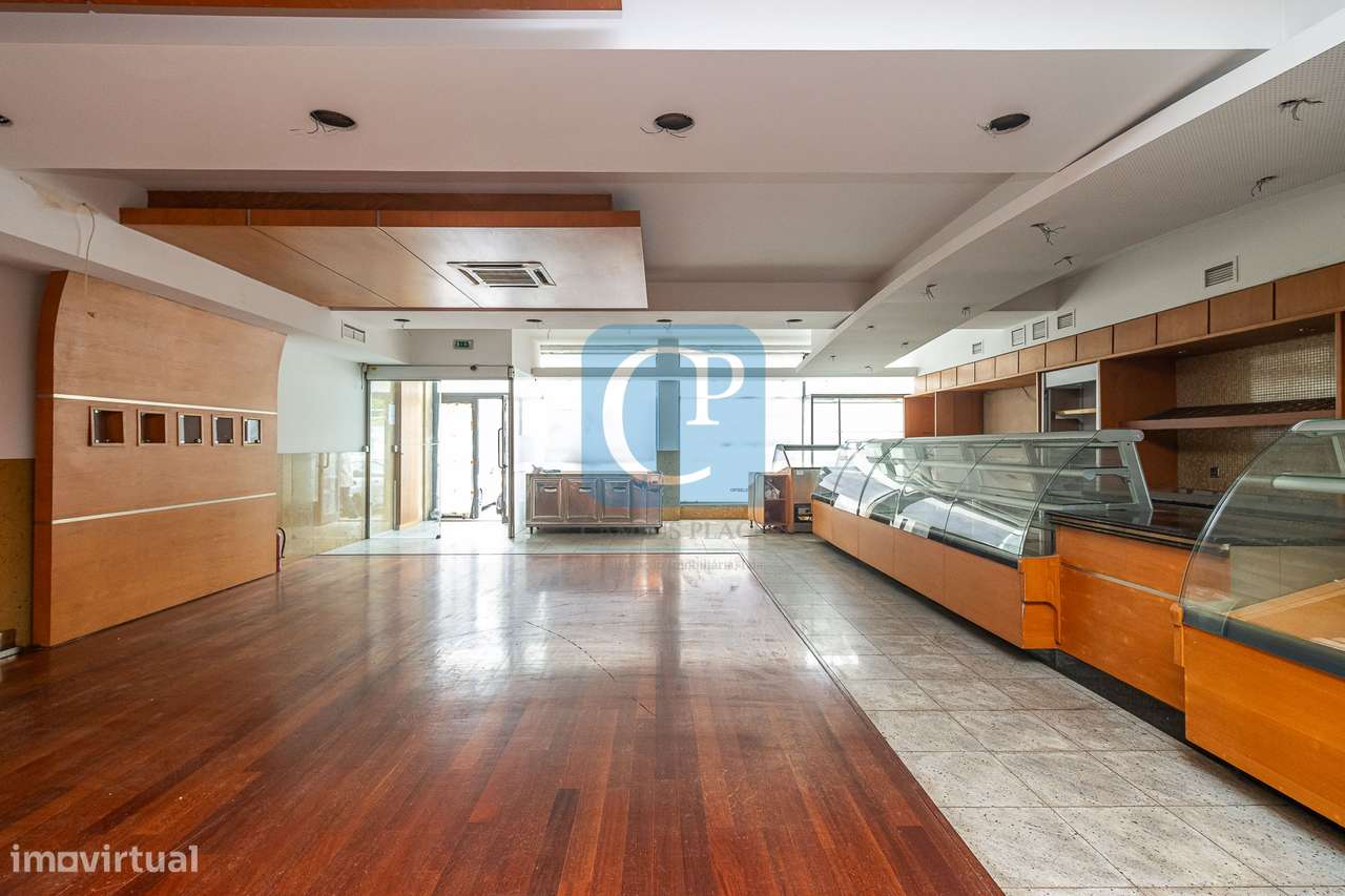 Loja em Santo Ovídio, Vila Nova de Gaia - Grande imagem: 5/23