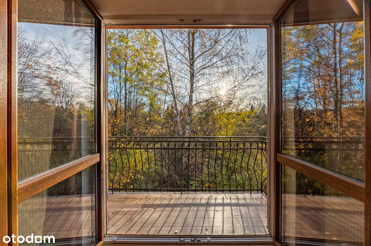 Piętrowy dom szuka właściciela!-dobrze zlokalizowany-w cichej okolicy!-8