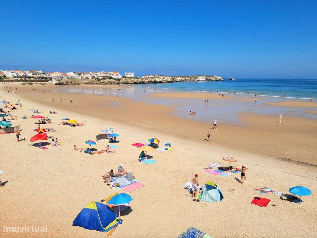 Moradia com vista campo e a apenas 5 minutos da Praia do Baleal-12