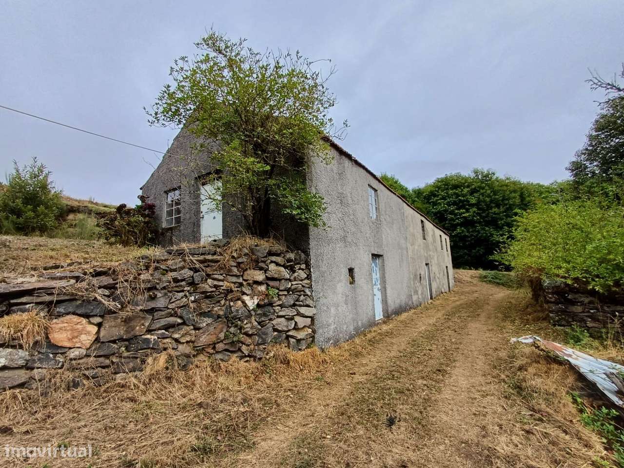 Duas habitações em 18 hectares-12