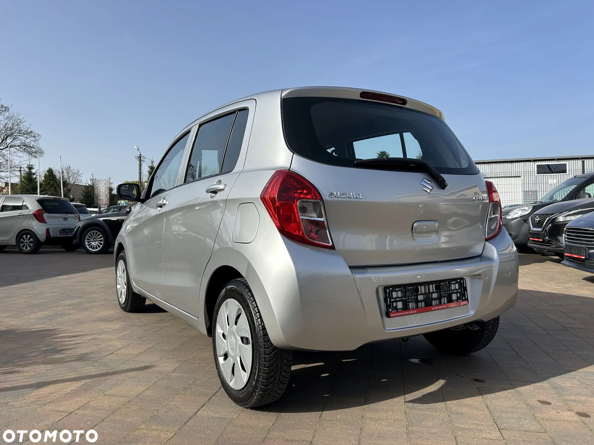 Suzuki Celerio 1.0 Comfort AGS - 3