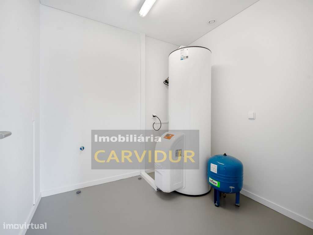 Moradia T5 de Luxo com Piscina Infinita ,Campo de Padel e Elevador ...-35
