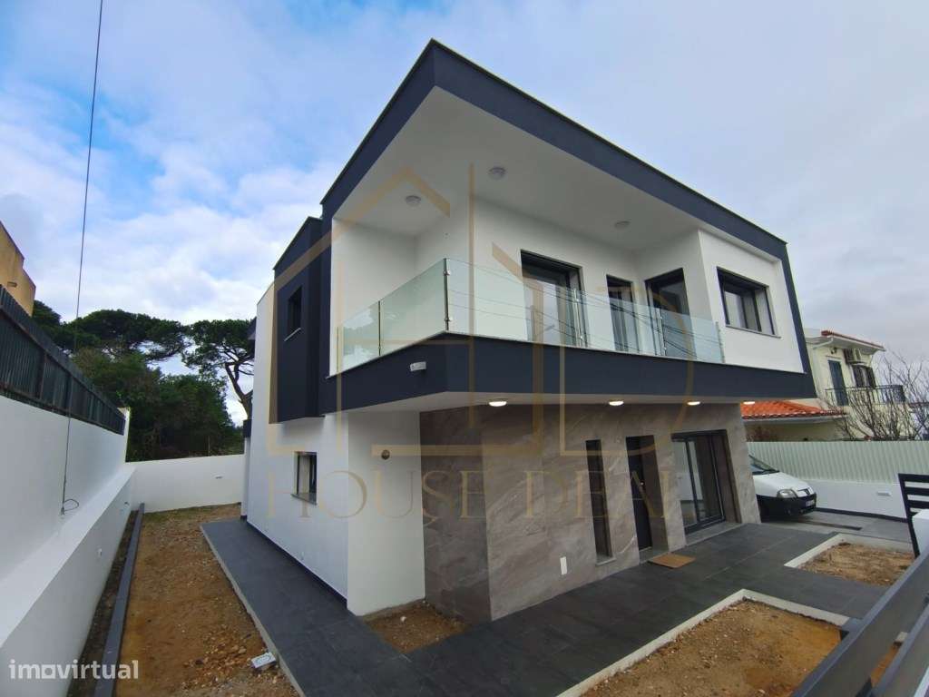 EXPLÊNDIDA Moradia T4 com Garagem e Espaço para Piscina. Sobreda - Grande imagem: 4/46