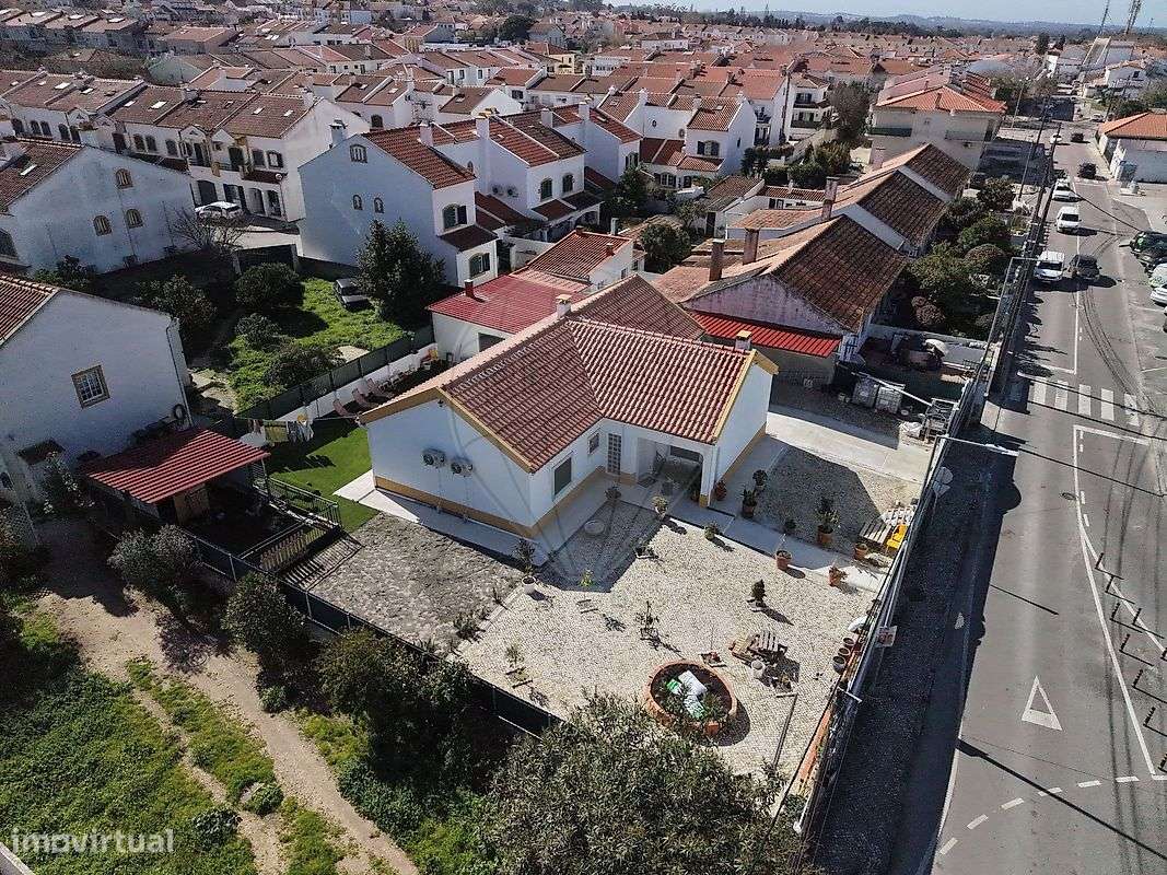 Moradia T3 para venda - Grande imagem: 2/22