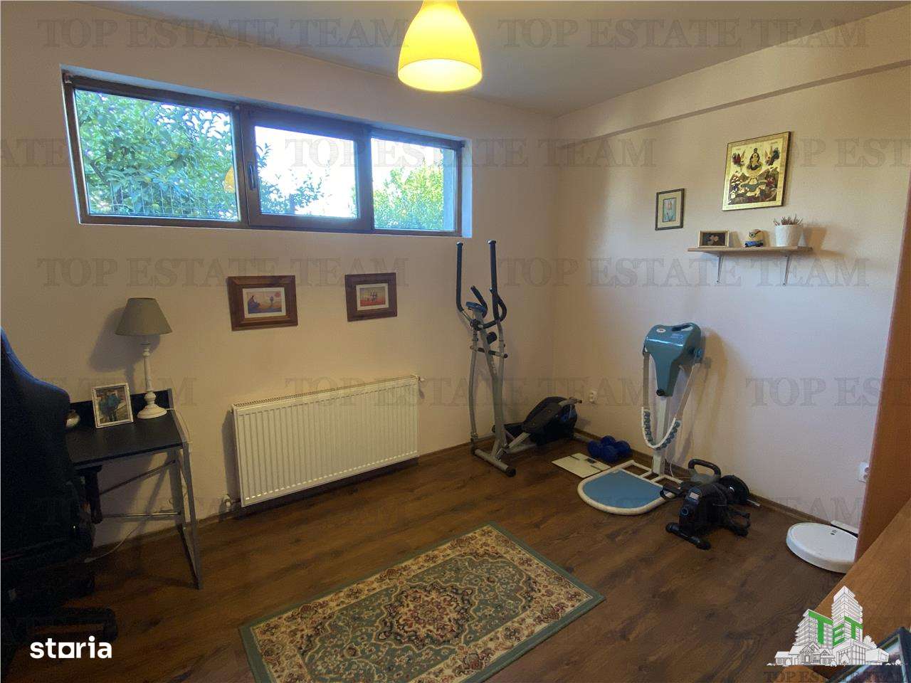 Vila spatioasa cu 3 apartamente si acces separat in Fundeni Dobroiesti-7