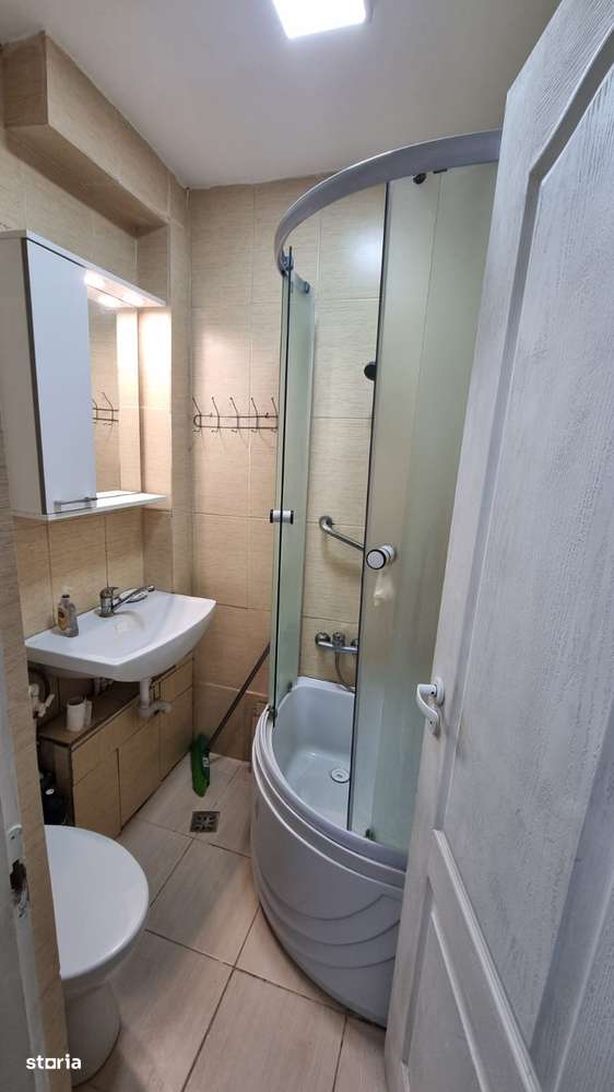 Garsoniera renovată,  mobilata si utilata-4