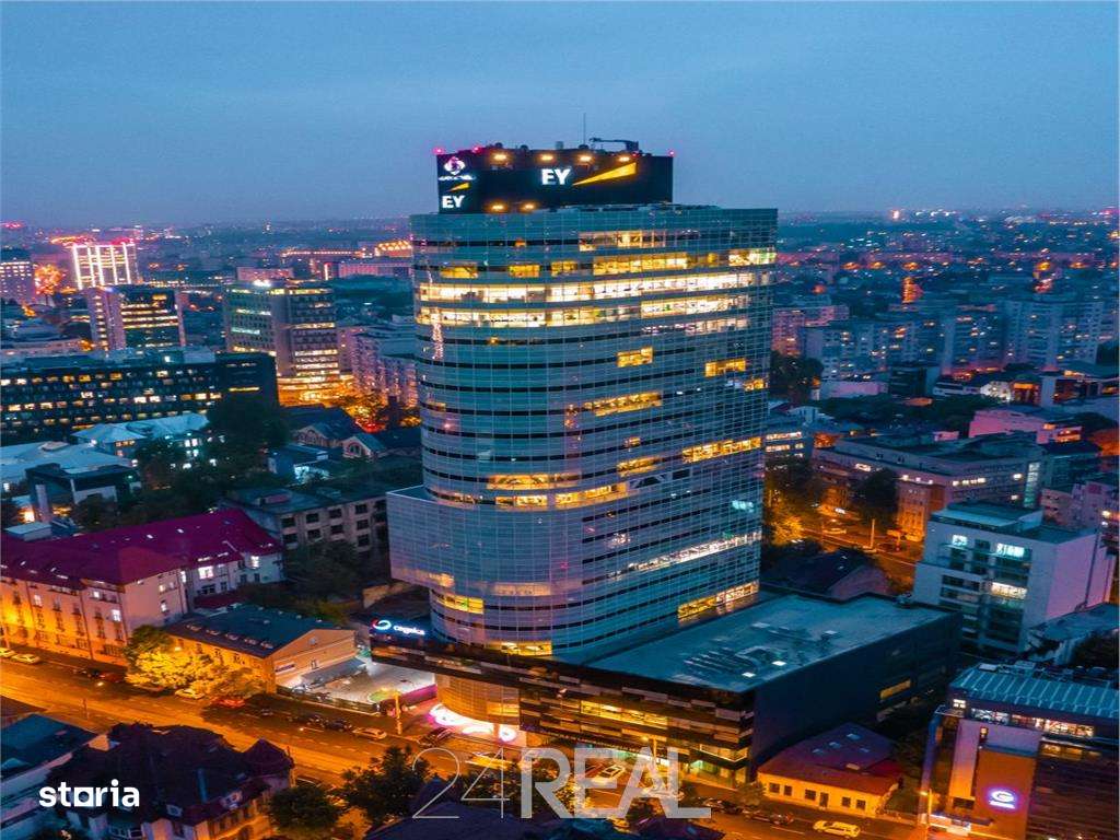 Birouri de inchiriat in Tower Center International - Imagine principală: 3/6