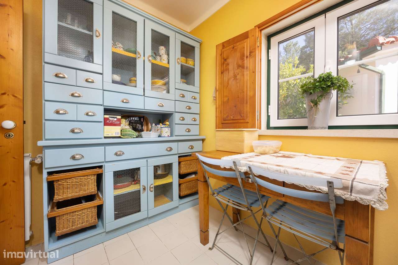 Moradia T2+2 | Piscina e Jardim | Vista Rio Zezêre | Dornes-7