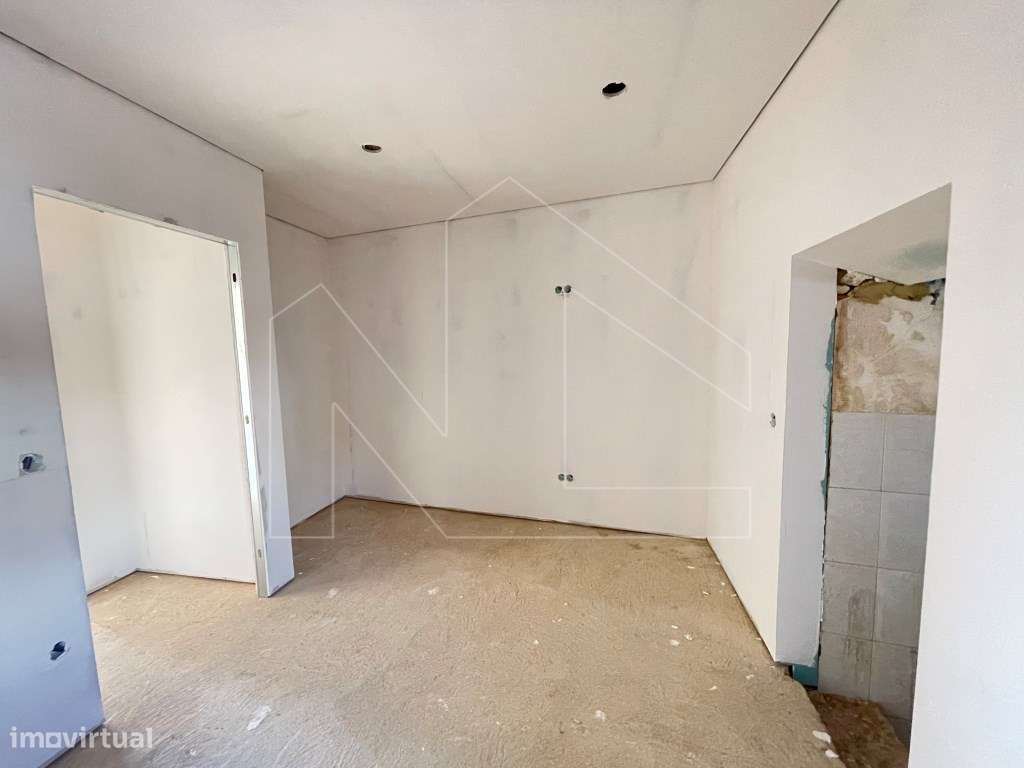 Moradia T2 com Espaço Exterior - A Dois Minutos do Centro de Águeda!-7