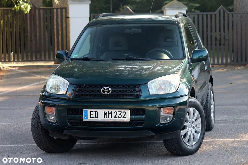 Toyota RAV4 1.8 VVT-i Luna 2WD - 1