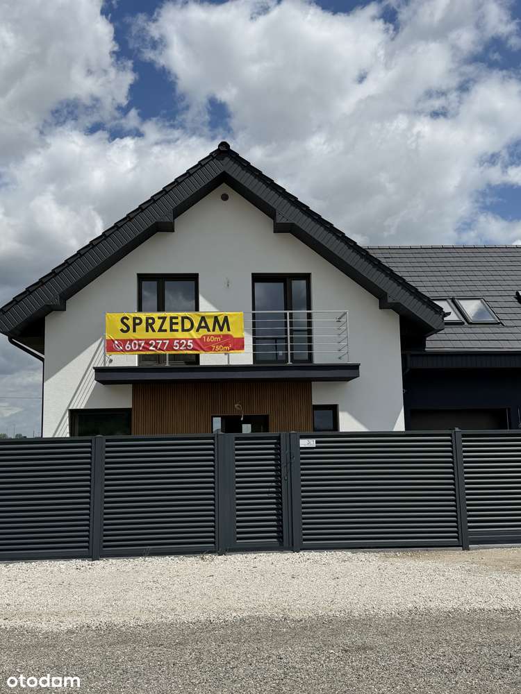 Nowoczesny dom z dużą dzialka