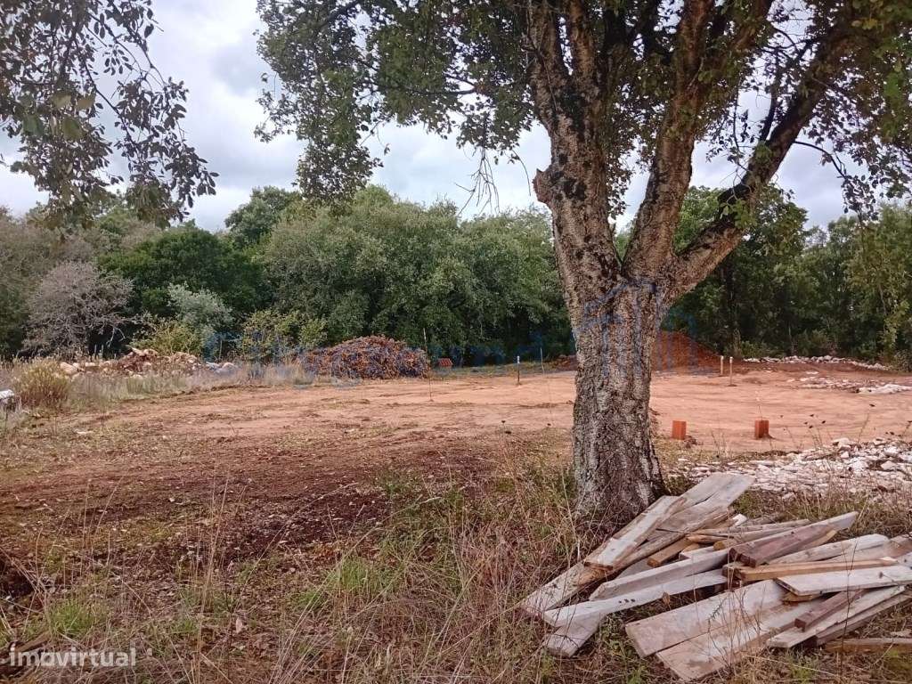 Moradia Térrea V3 Vista serra, lote 1645m2, Lagoa do Cão-25
