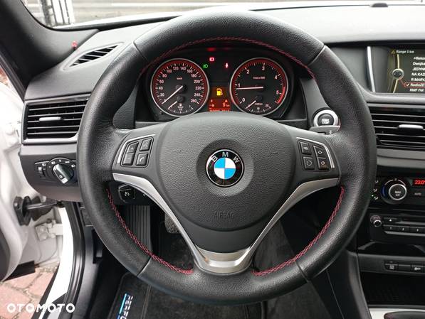 BMW X1 xDrive18d Sport Line - 12