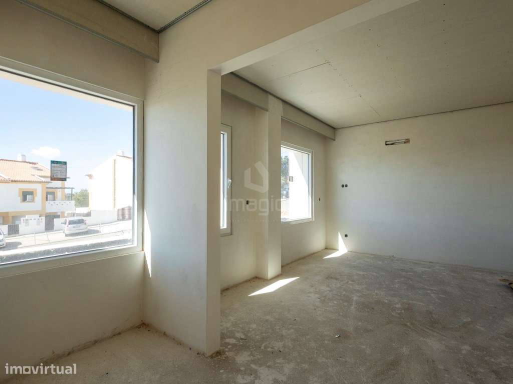 Moradia T4 nova com piscina e de Design moderno, em Mafra.-20