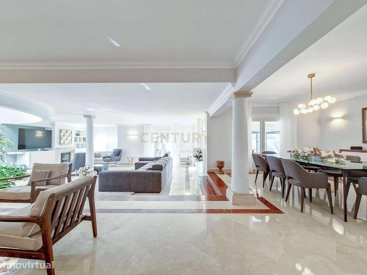 Casa de Luxo em Cascais: Desfrute da Vida em Alto Padrão com 5 Suítes - Grande imagem: 5/22