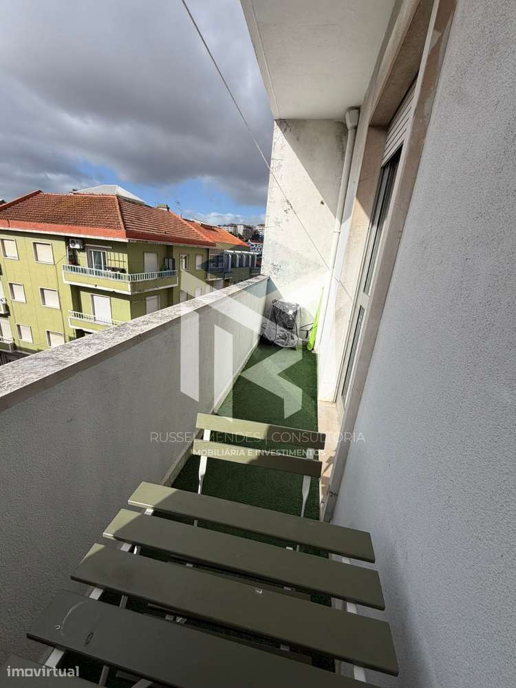 T2 Luminoso no Centro de Queluz - Grande imagem: 4/12