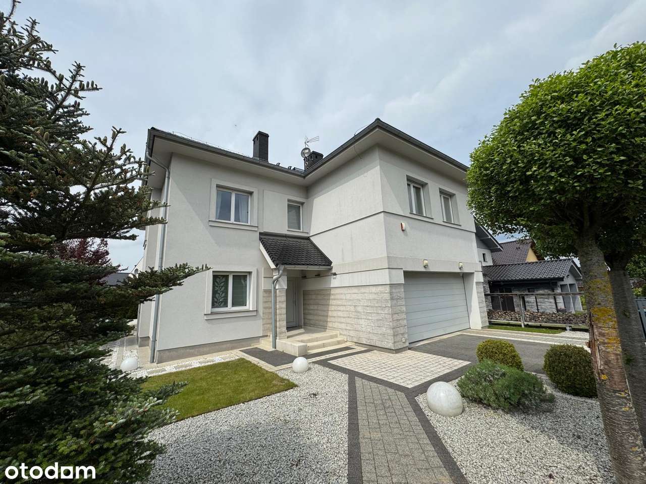 Dom wolnostojący na Zalesiu 244m2 - Pełny obrazek: 1/20