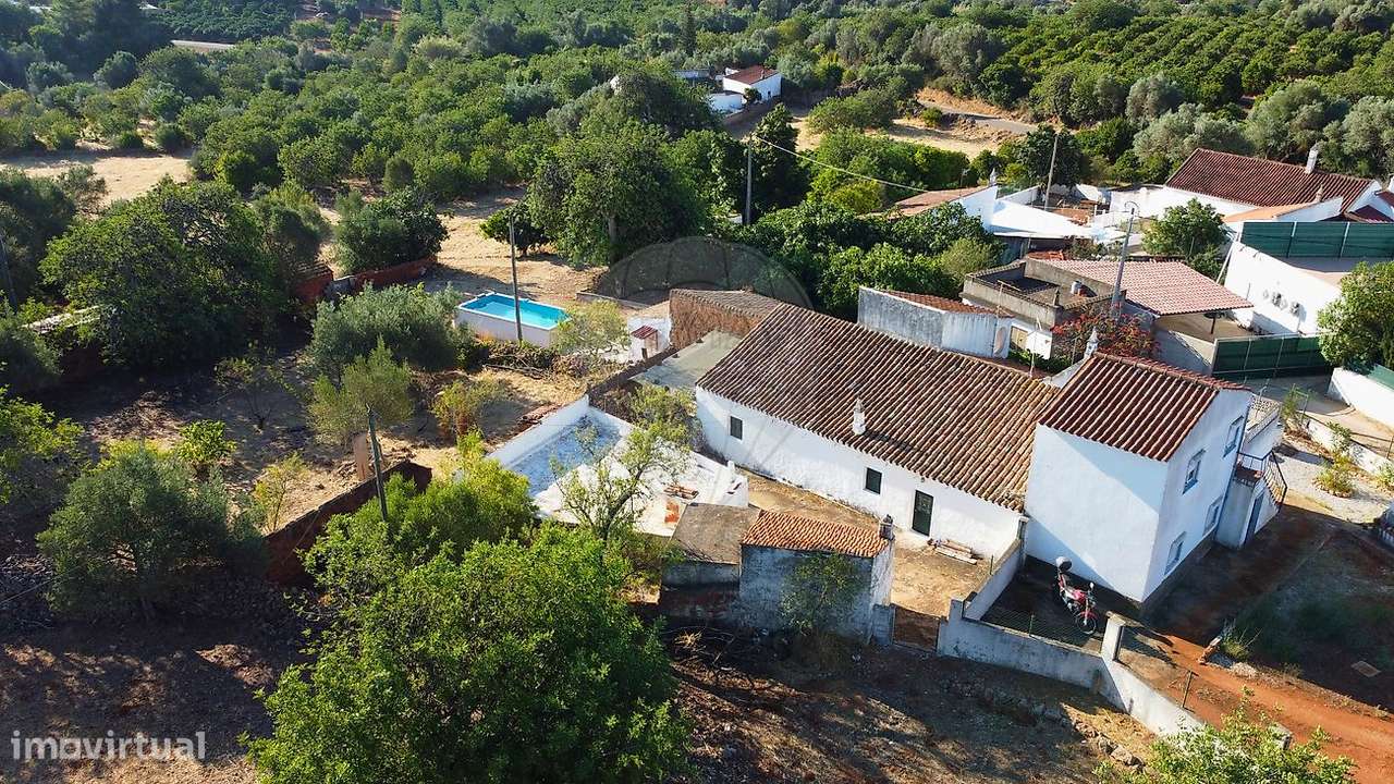 Moradia T2 para venda - Grande imagem: 2/18