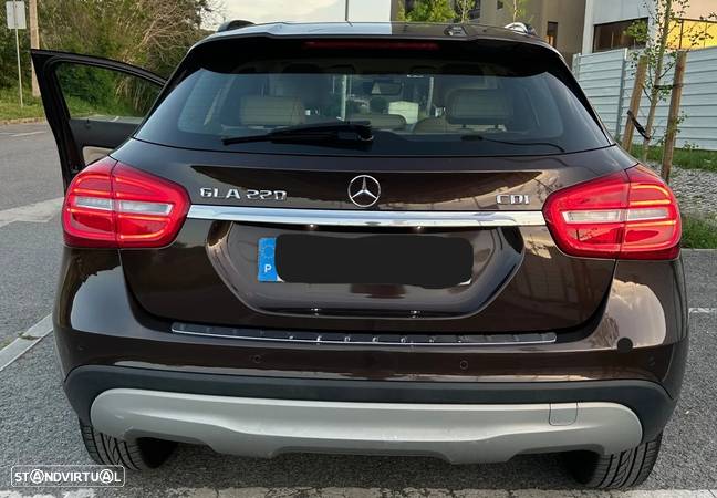 Mercedes-Benz GLA 220 CDI 4Matic 7G-DCT Style - 2