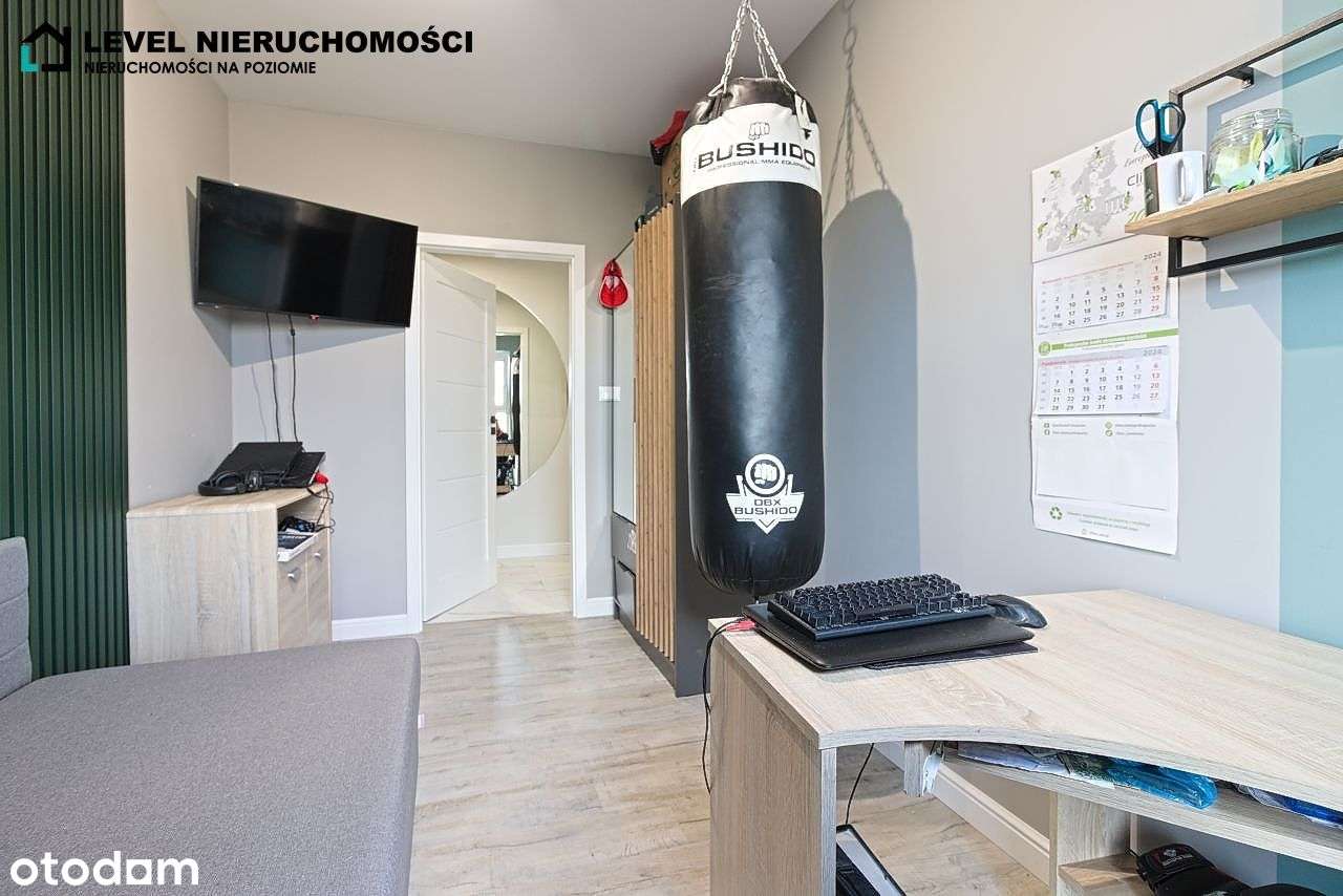 Mieszkanie czteropokojowe z tarasem-13