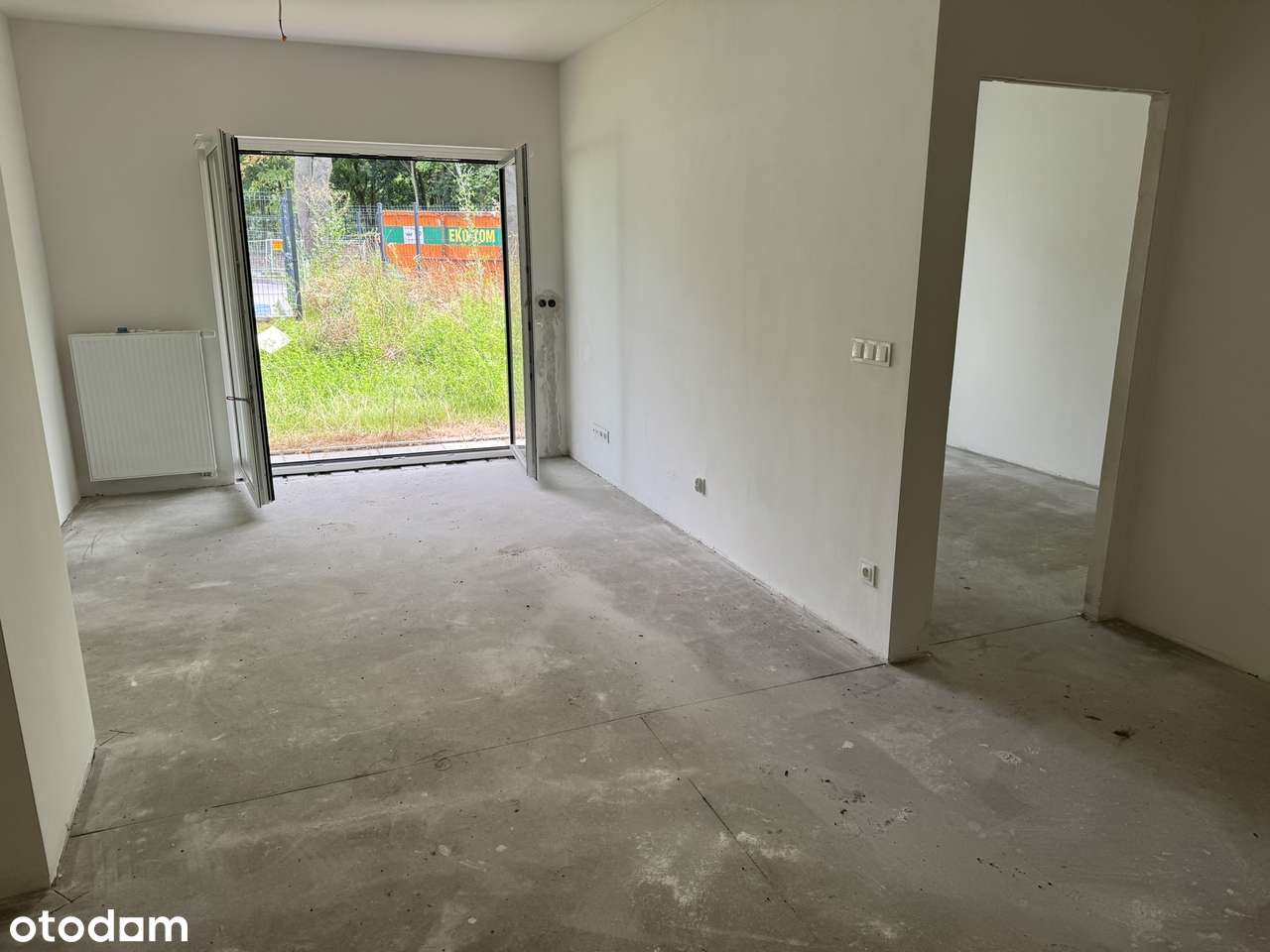 Od zaraz ,garaż w hali ,z ogródkiem, nowe