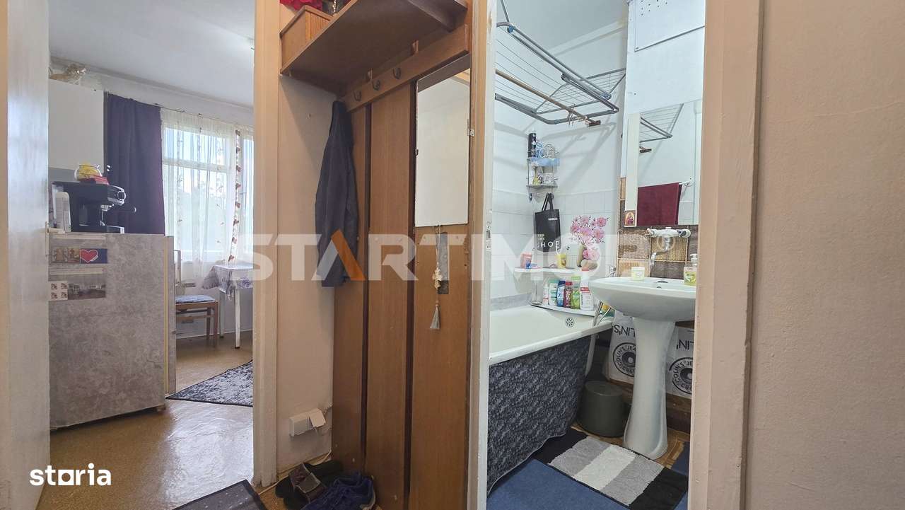 Garsoniera decomandata Astra zona Planete-5