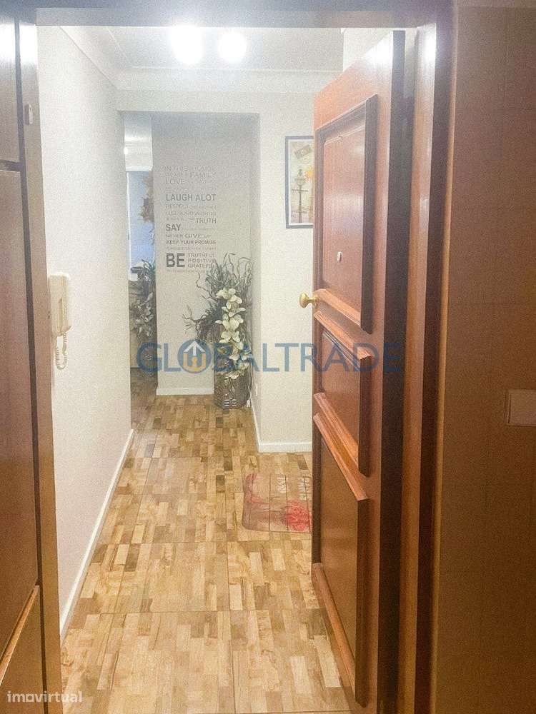 Apartamento T2 em Rio Tinto - Grande imagem: 3/29