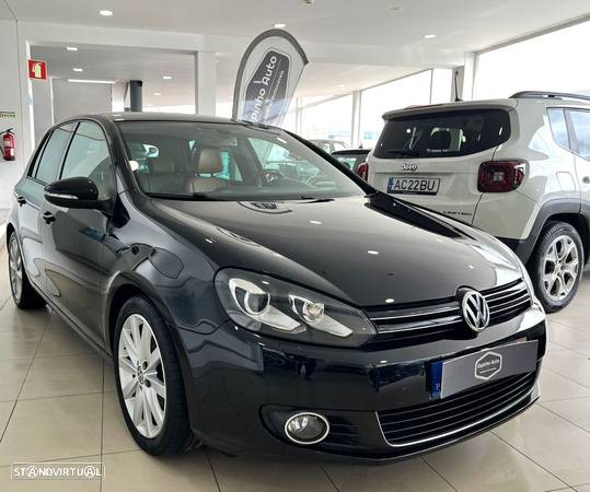 VW Golf 1.6 TDi Highline DSG - 1