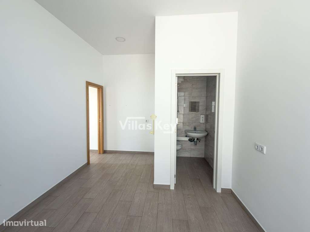 Loja para escritório, comércio ou serviços em Lagos, Algarve, Portugal - Grande imagem: 4/16