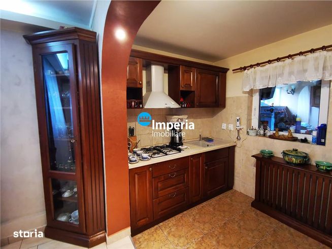 Vila spatioasa in Bucium, langa Plopii fara Sot-6