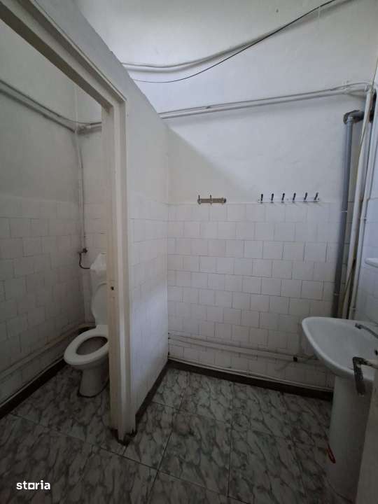 Vanzare –  Spatiu comercial cu acces din strada, 150 mp util - Imagine principală: 5/5