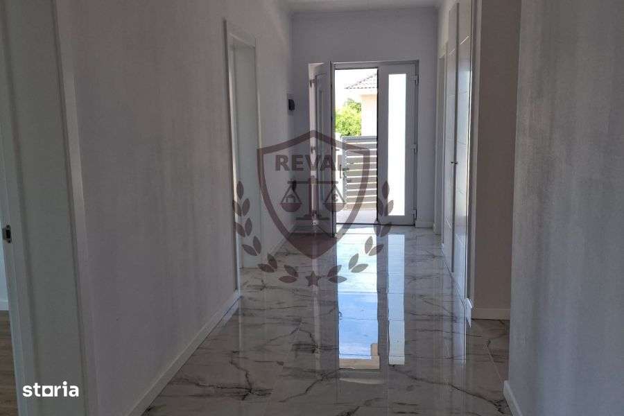 Casa individuala de tip P in supr. utila de 120 mp., zona Kaufland. - Imagine principală: 3/19