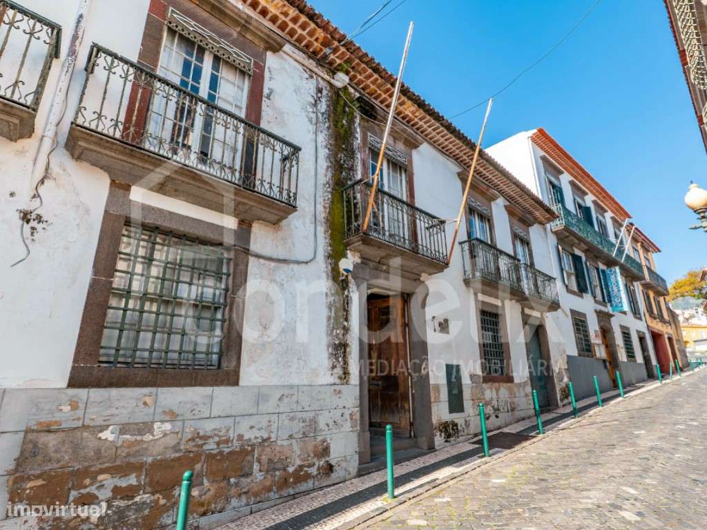 Prédio no centro do Funchal - Grande imagem: 2/60